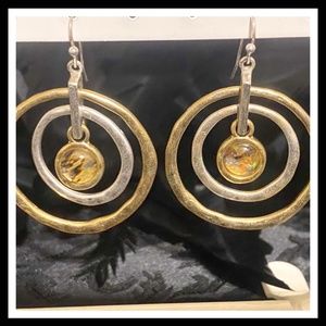 Elegant dangle earrings